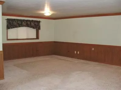 442 N Wright Ave, Griffith, IN 46319 photo 7