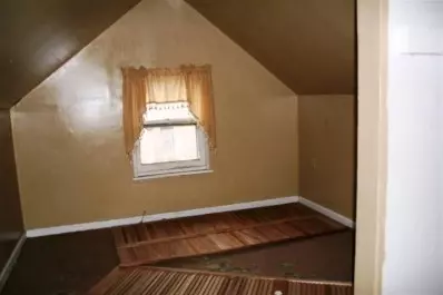 2421 Hobart St, Gary, IN 46406 photo 9