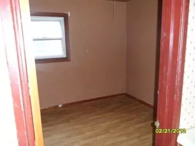 1762 Arthur St, Gary, IN 46404 photo 5