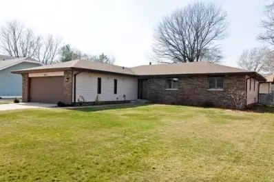 420 S Park Dr, Griffith, IN 46319 photo 1