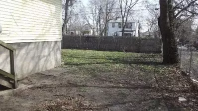 1563 Chase St, Gary, IN 46404 photo 2