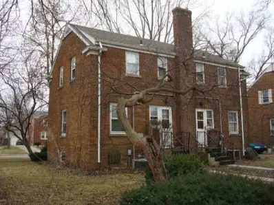 245 Adelaide Pl, Munster, IN 46321 photo 3
