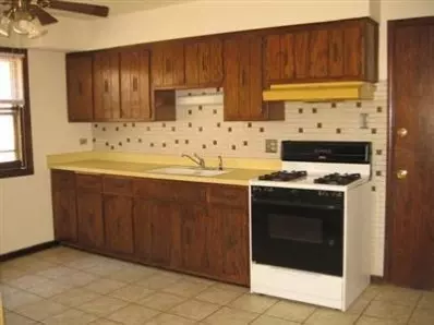7039 Parrish Ave, Hammond, IN 46323 photo 4