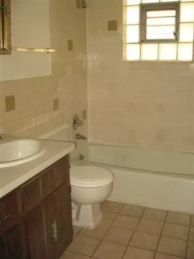 7039 Parrish Ave, Hammond, IN 46323 photo 6