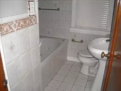256 Taft Pl, Gary, IN 46404 photo 3