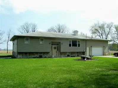 9405 S 250, Hamlet, IN 46532 photo 1