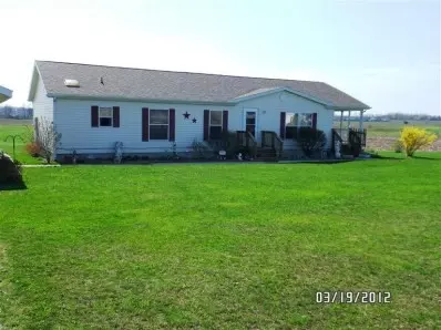 5686 E 400, Rolling Prairie, IN 46371 photo 1
