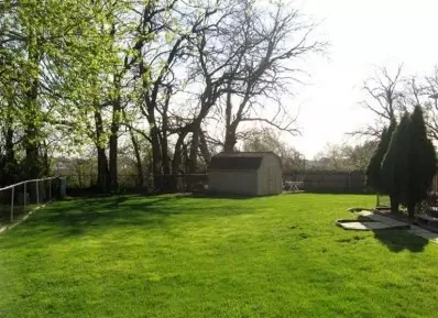 3857 Kingsway Ct, Crown Point, IN 46307 photo 9
