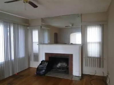 379 Rutledge St, Gary, IN 46404 photo 4