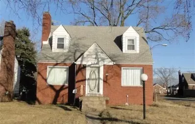 379 Rutledge St, Gary, IN 46404 photo 1