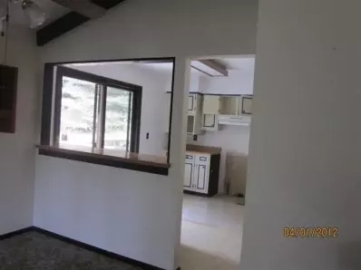 11230 N 575, De Motte, IN 46310 photo 5