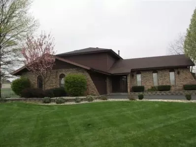 8708 Henry St, Dyer, IN 46311 photo 1