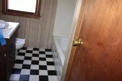 2327 Marshall Pl, Gary, IN 46404 photo 8