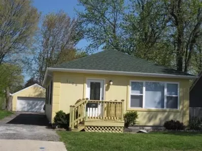 1105 170th Pl, Hammond, IN 46324 photo 1