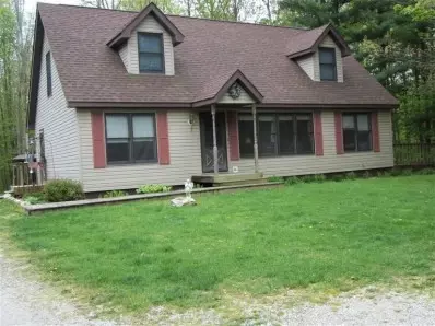 4818 E 800 N, Rolling Prairie, IN 46371 photo 2