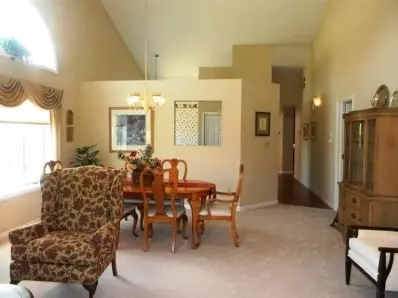 949 Cornwallis Ln, Munster, IN 46321 photo 6