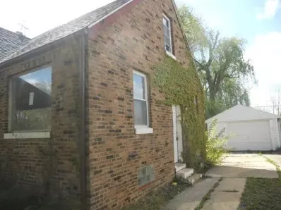 1025 E 45th Ave, Gary, IN 46409 photo 2