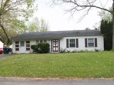 303 Michigami Trl, Porter, IN 46304 photo 1