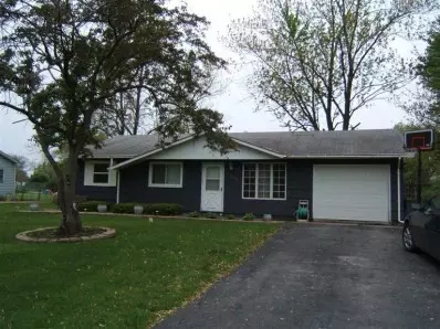10610 Baker Pl, Crown Point, IN 46307 photo 1
