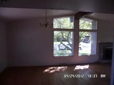 5250 Delaware St, Gary, IN 46409 photo 7