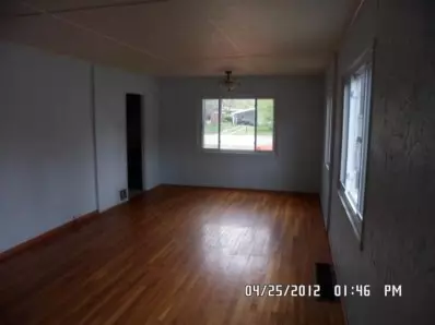 7600 Locust Ave, Gary, IN 46403 photo 2