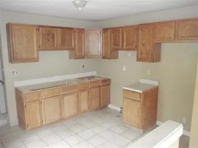 4216 Miller Ave, Gary, IN 46403 photo 4