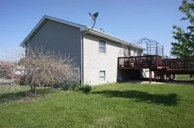17357 Marion Dr, Lowell, IN 46356 photo 3
