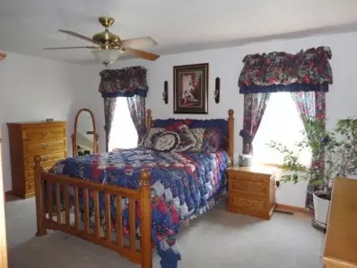 8449 E Long Ln, Knox, IN 46534 photo 6