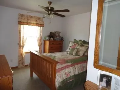 8449 E Long Ln, Knox, IN 46534 photo 7