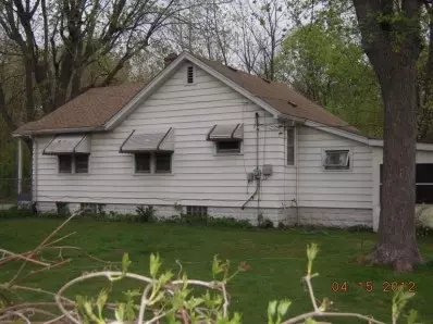 3869 Marshall Pl, Gary, IN 46408 photo 2
