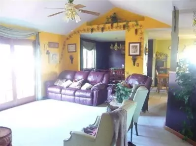 157 Beiriger Dr, Dyer, IN 46311 photo 6
