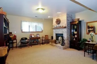 712 Forest Ave, Griffith, IN 46319 photo 8