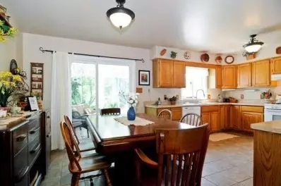 712 Forest Ave, Griffith, IN 46319 photo 5