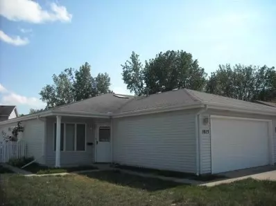 1815 Ash St, Griffith, IN 46319 photo 1
