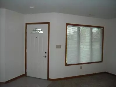 1815 Ash St, Griffith, IN 46319 photo 3