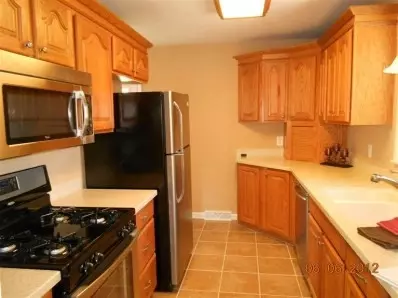 1008 N Jay St, Griffith, IN 46319 photo 6