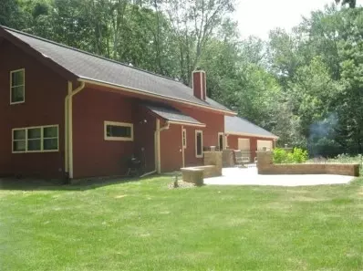 2208 Bartz Rd, Valparaiso, IN 46383 photo 1