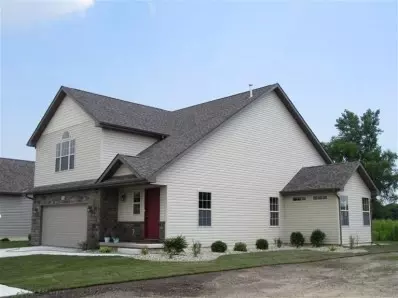 525 Aster Ln, Griffith, IN 46319 photo 1