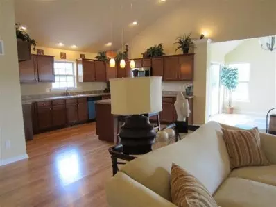 525 Aster Ln, Griffith, IN 46319 photo 5