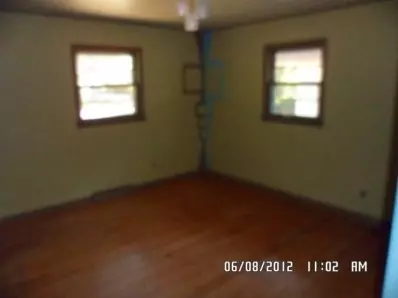7903 Locust Ave, Gary, IN 46403 photo 9