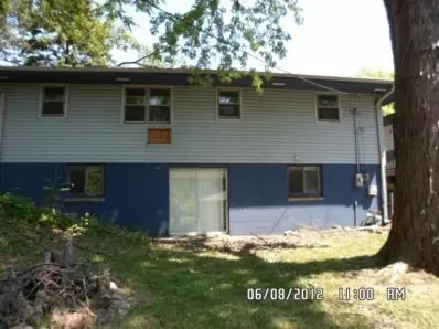 7903 Locust Ave, Gary, IN 46403 photo 3