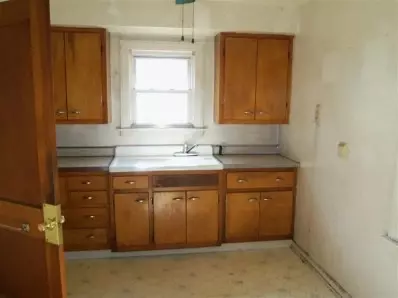 4845 S Chestnut Ave, Hammond, IN 46327 photo 7