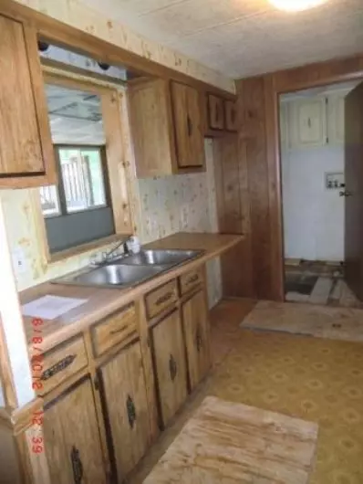 201 True, Griffith, IN 46319 photo 4