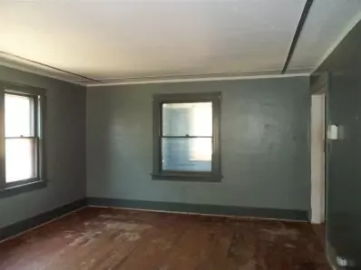 134 Ewing Ave, South Bend, IN 46613 photo 3