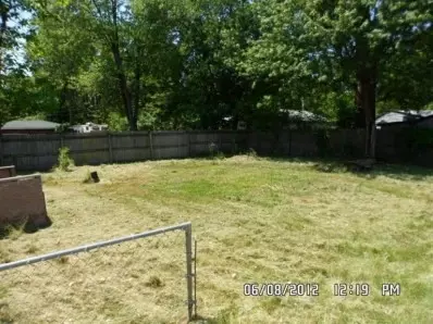3020 Gerry St, Gary, IN 46406 photo 5
