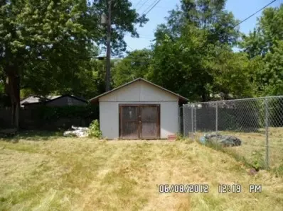 3020 Gerry St, Gary, IN 46406 photo 4