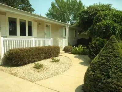 451 N Wright St, Griffith, IN 46319 photo 5