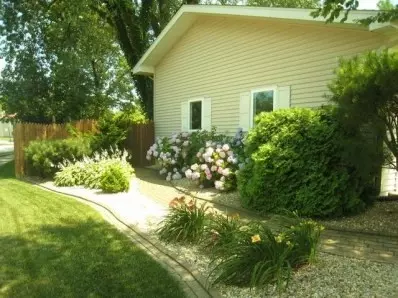 451 N Wright St, Griffith, IN 46319 photo 4