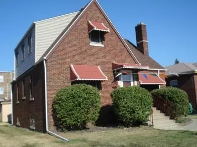 1535 Parkview Ave, Whiting, IN 46394 photo 2