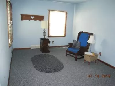 8964 Hudson Ct, Munster, IN 46321 photo 3